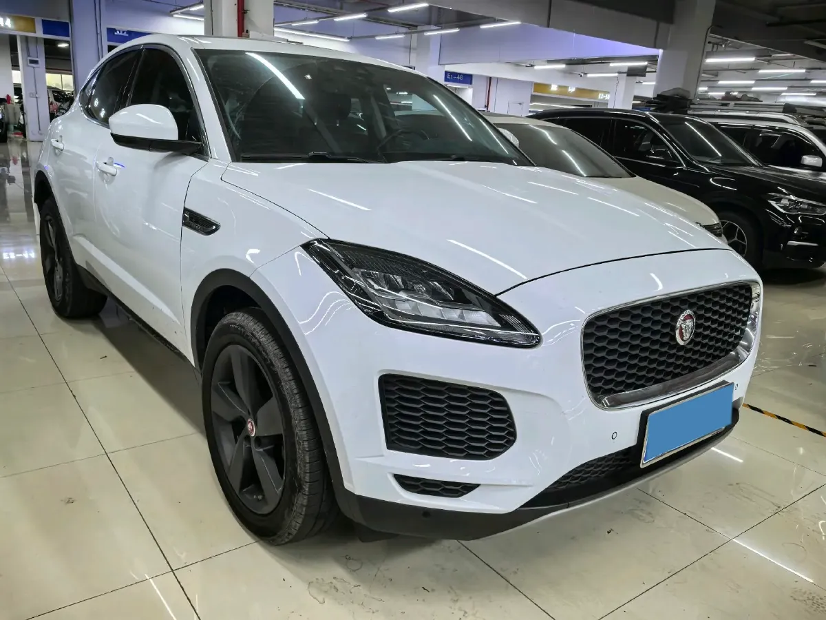 2018 Jaguar XEL 2.0T 200HP L4 8AT,autocango,china used car exporter,china ev exporter,chinese used car exporter,chinese used ev exporter