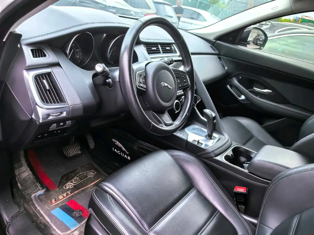 2018 Jaguar XEL 2.0T 200HP L4 8AT,autocango,china used car exporter,china ev exporter,chinese used car exporter,chinese used ev exporter