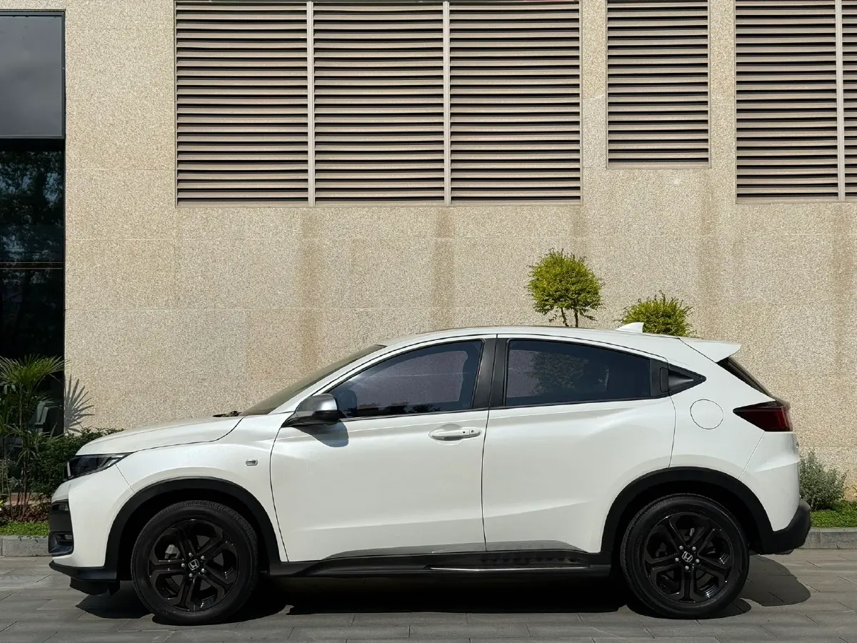 2022 Honda XR-V 1.5T 177HP L4 CVT,autocango,china used car exporter,china ev exporter,chinese used car exporter,chinese used ev exporter