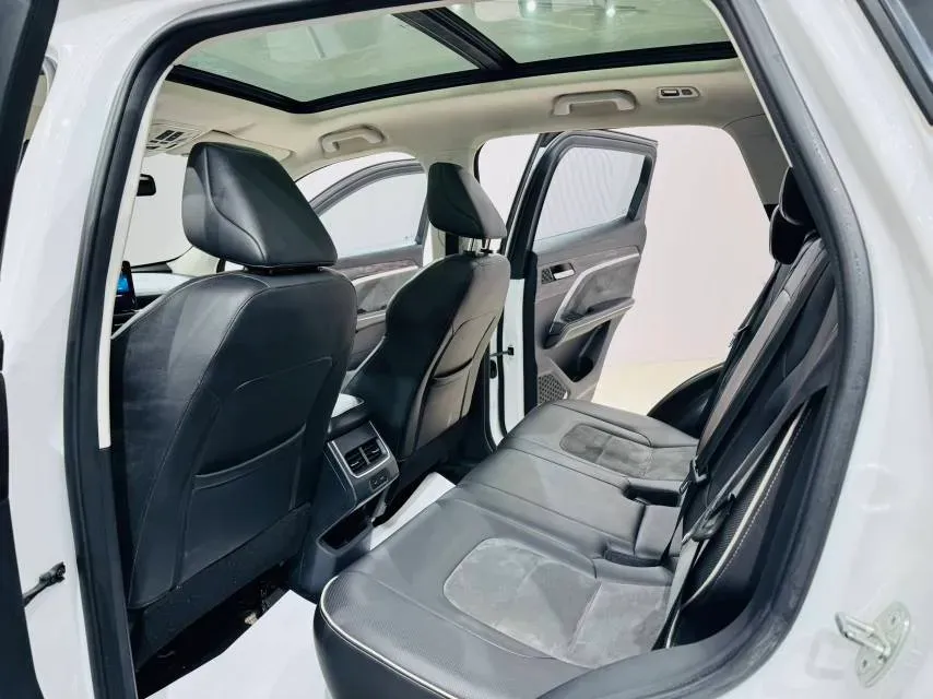 2021 Haval H6 1.5T 150HP L4 7DCT,autocango,china used car exporter,china ev exporter,chinese used car exporter,chinese used ev exporter