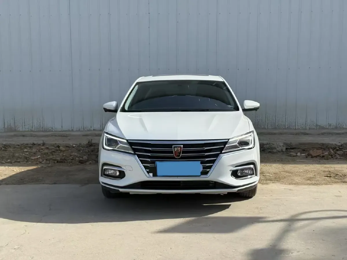 2020 Roewe i5 1.5L 120HP L4 CVT,autocango,china used car exporter,china ev exporter,chinese used car exporter,chinese used ev exporter