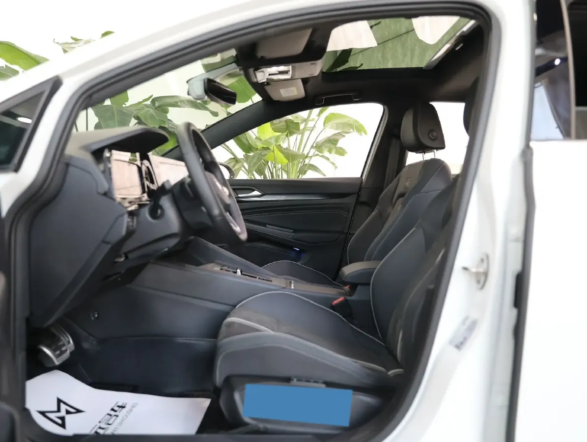 2023 Volkswagen Golf 1.4T 150HP L4 7DCT,autocango,china used car exporter,china ev exporter,chinese used car exporter,chinese used ev exporter