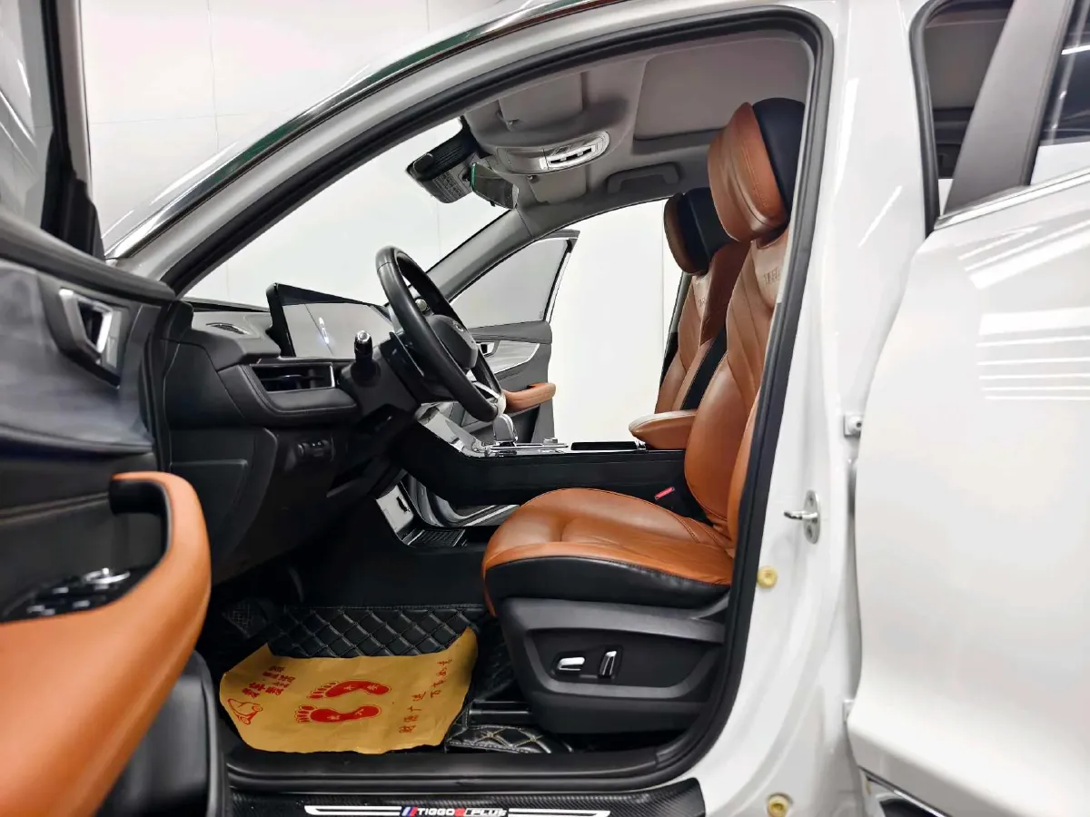 2021 Chery Tiggo 8 Plus 1.6T 197HP L4 7DCT,autocango,china used car exporter,china ev exporter,chinese used car exporter,chinese used ev exporter