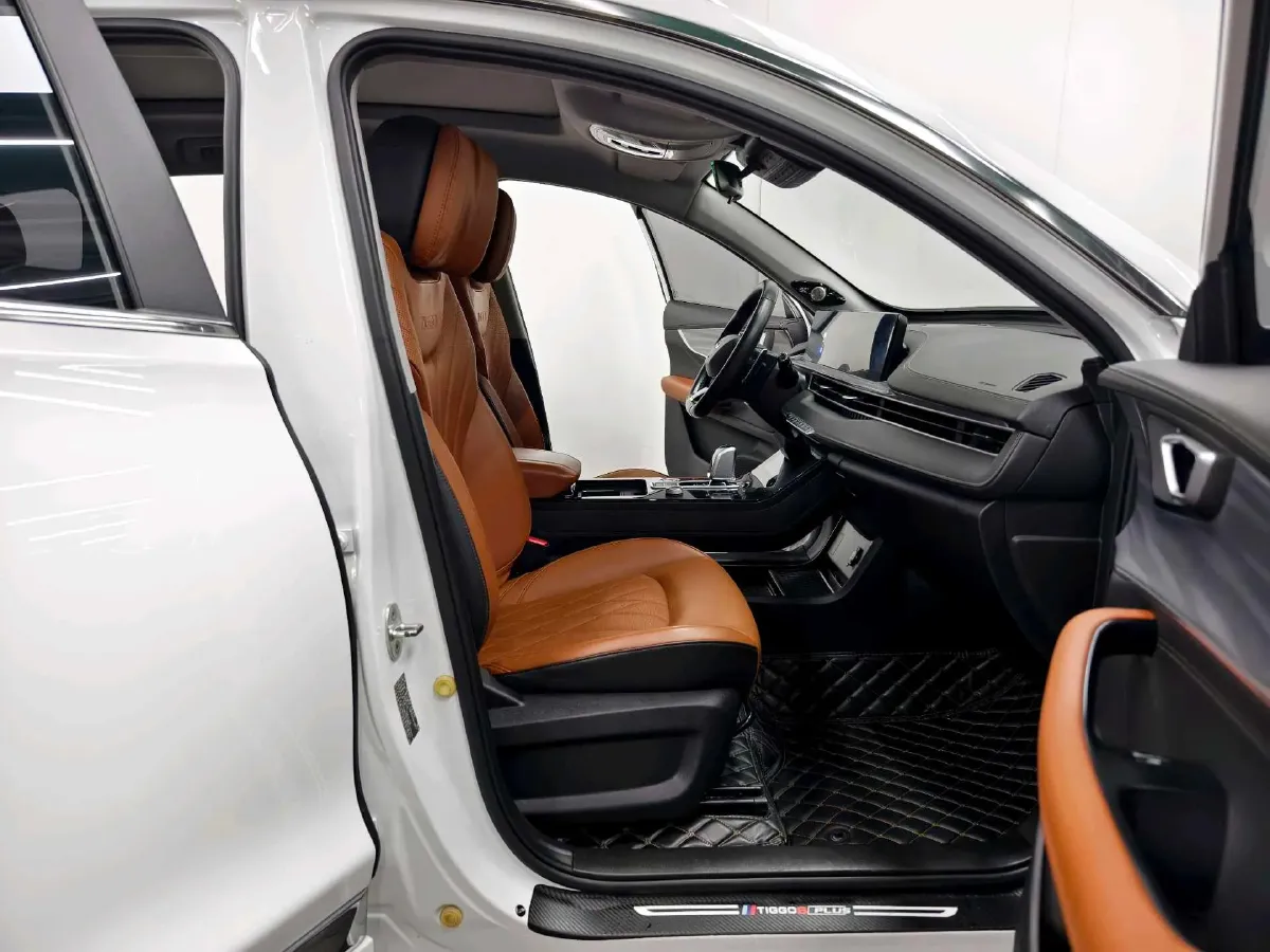 2021 Chery Tiggo 8 Plus 1.6T 197HP L4 7DCT,autocango,china used car exporter,china ev exporter,chinese used car exporter,chinese used ev exporter