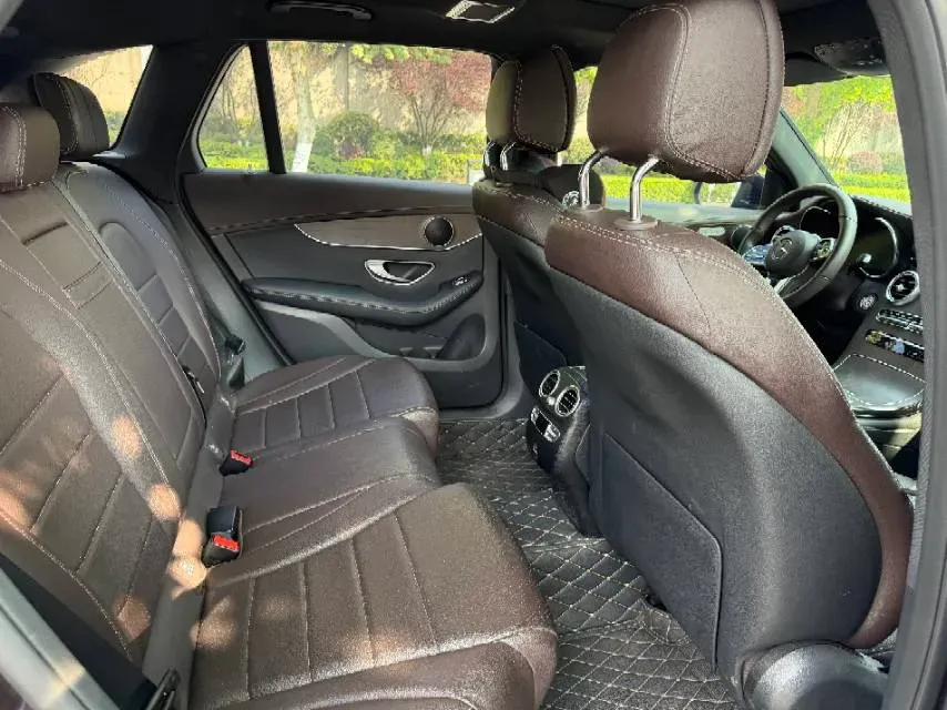 2021 Mercedes-Benz GLC Class 2.0T 197HP L4 9AT,autocango,china used car exporter,china ev exporter,chinese used car exporter,chinese used ev exporter