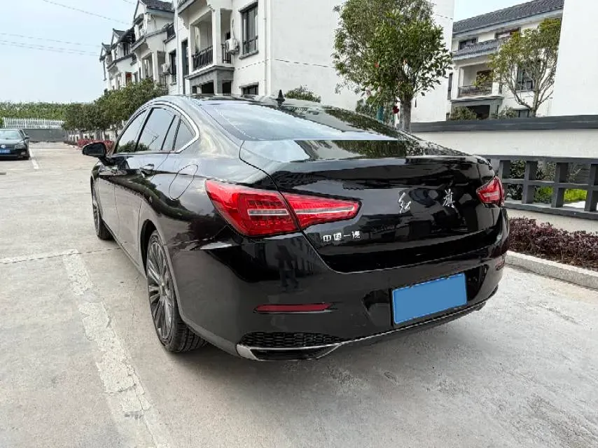 2019 HongQi H5 1.8T 180HP L4 6AT,autocango,china used car exporter,china ev exporter,chinese used car exporter,chinese used ev exporter