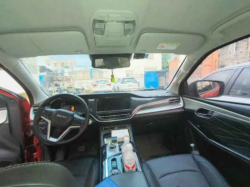 2021 Isuzu D-MAX 1.9T 163HP L4 6AT,autocango,china used car exporter,china ev exporter,chinese used car exporter,chinese used ev exporter