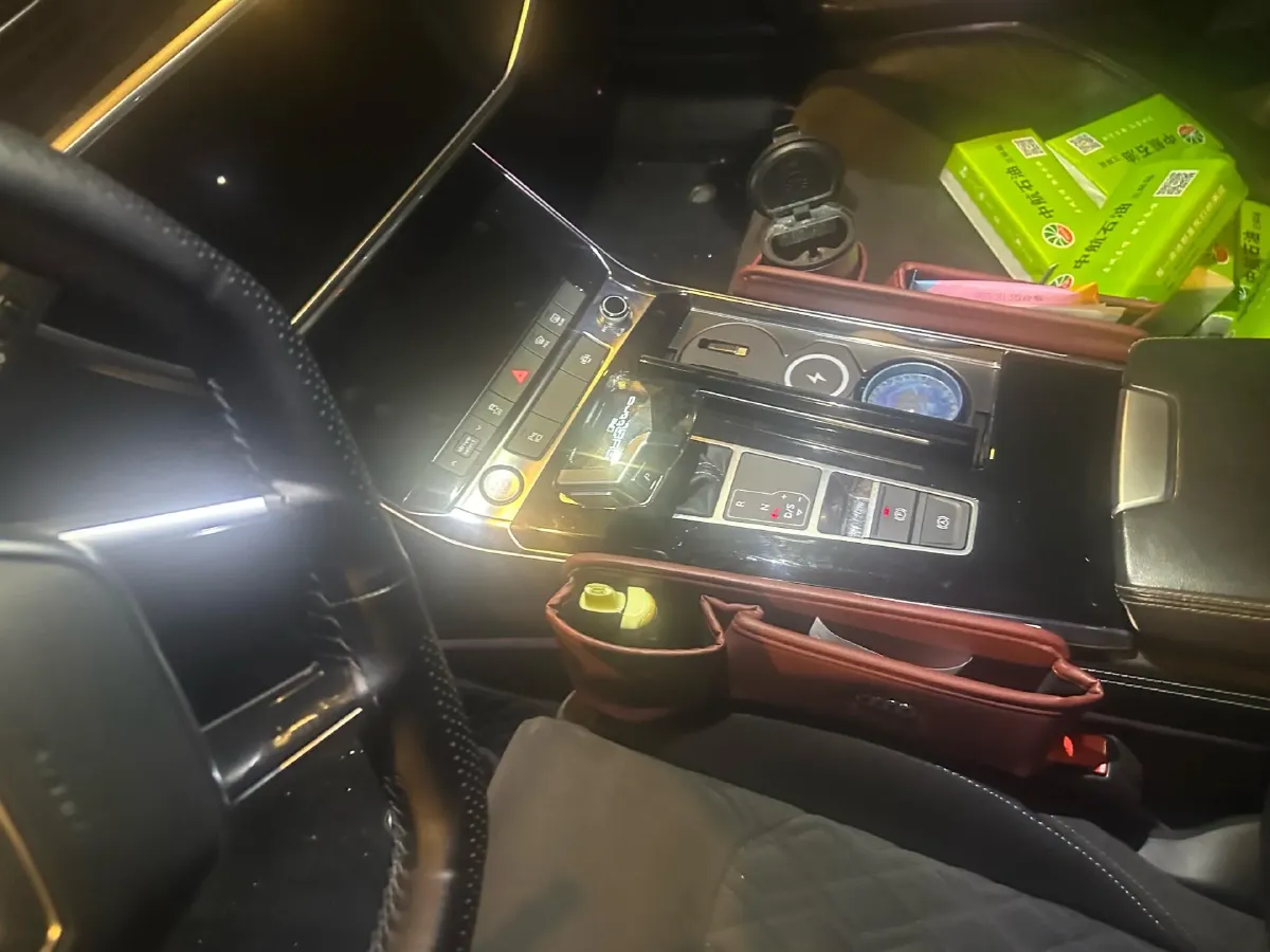 2020 Audi A6L 3.0T 340HP V6 7DCT,autocango,china used car exporter,china ev exporter,chinese used car exporter,chinese used ev exporter