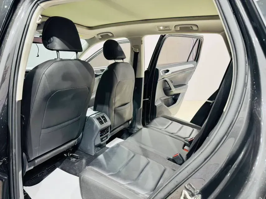 2021 Volkswagen Tayron 1.4T 150HP L4 7DCT,autocango,china used car exporter,china ev exporter,chinese used car exporter,chinese used ev exporter