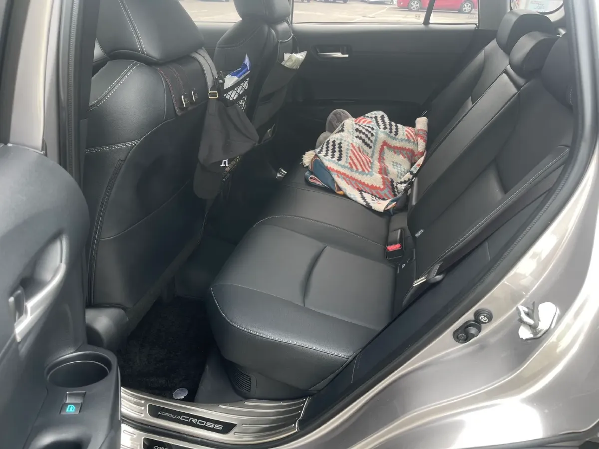 2024 Toyota Corolla Cross 2.0L 152HP L4 E-CVT Hybrid,autocango,china used car exporter,china ev exporter,chinese used car exporter,chinese used ev exporter