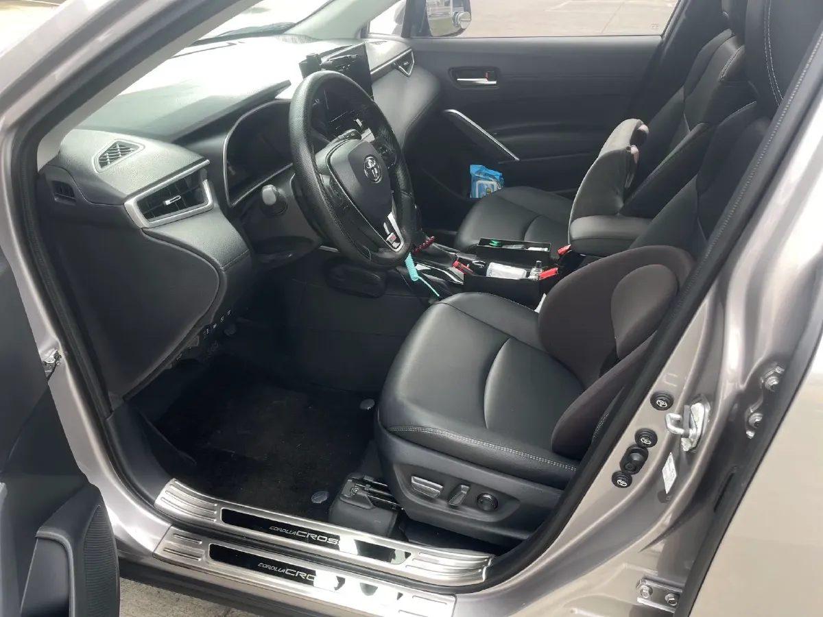 2024 Toyota Corolla Cross 2.0L 152HP L4 E-CVT Hybrid,autocango,china used car exporter,china ev exporter,chinese used car exporter,chinese used ev exporter