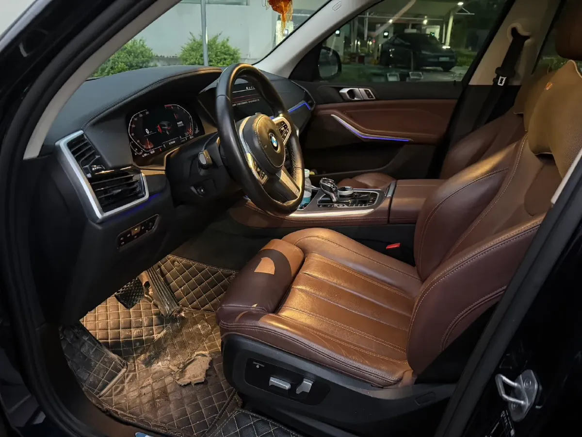 2021 BMW X5 2.0T 265HP L4 8AT,autocango,china used car exporter,china ev exporter,chinese used car exporter,chinese used ev exporter