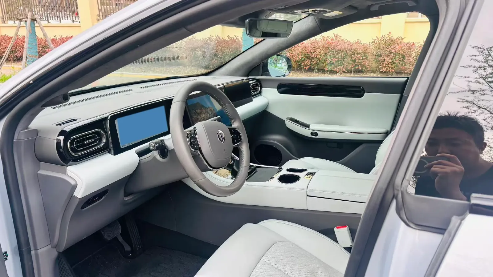 2022 Leapmotor C01 BEV 90KWH,autocango,china used car exporter,china ev exporter,chinese used car exporter,chinese used ev exporter