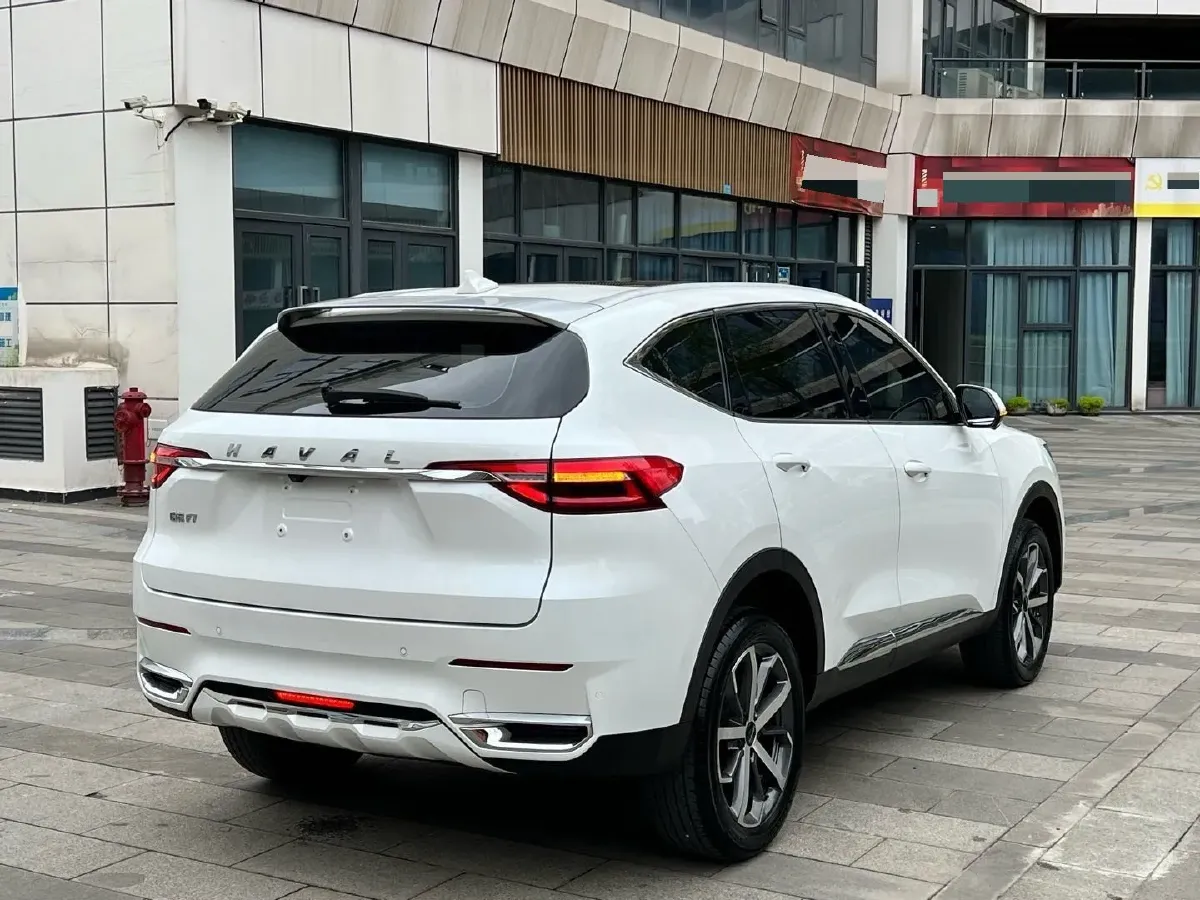 2021 Haval F7 1.5T 169HP L4 7DCT,autocango,china used car exporter,china ev exporter,chinese used car exporter,chinese used ev exporter
