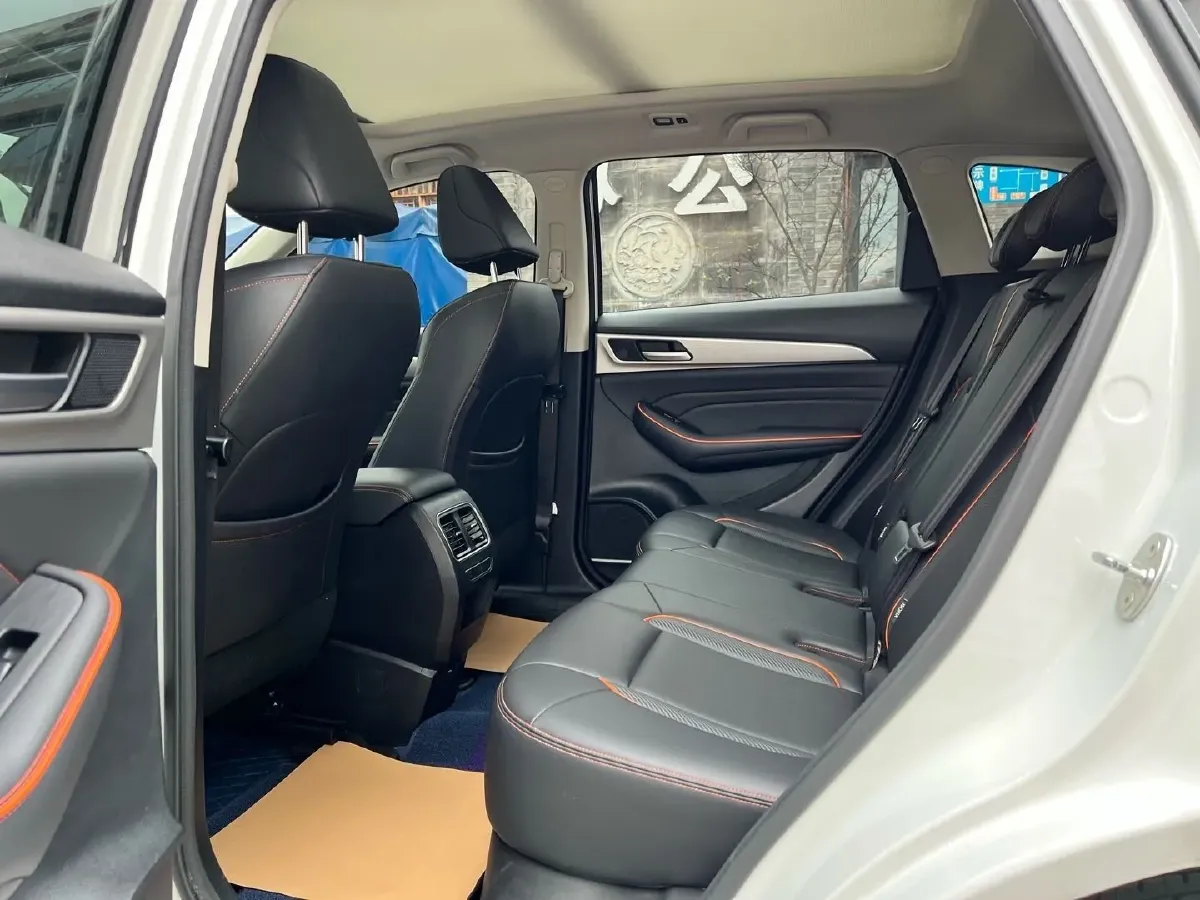 2021 Haval F7 1.5T 169HP L4 7DCT,autocango,china used car exporter,china ev exporter,chinese used car exporter,chinese used ev exporter