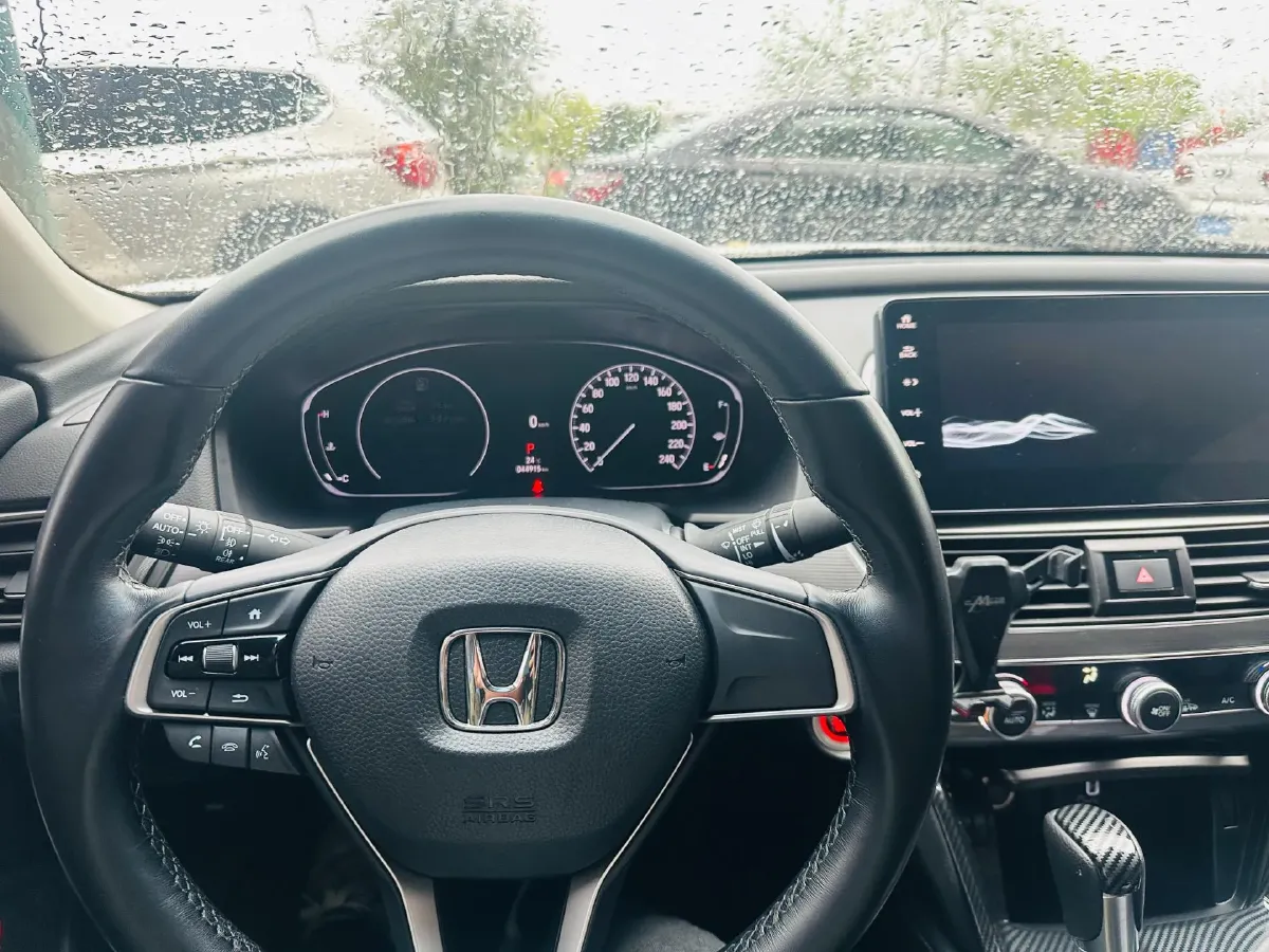 2022 Honda Accord 1.5T 194HP L4 CVT,autocango,china used car exporter,china ev exporter,chinese used car exporter,chinese used ev exporter