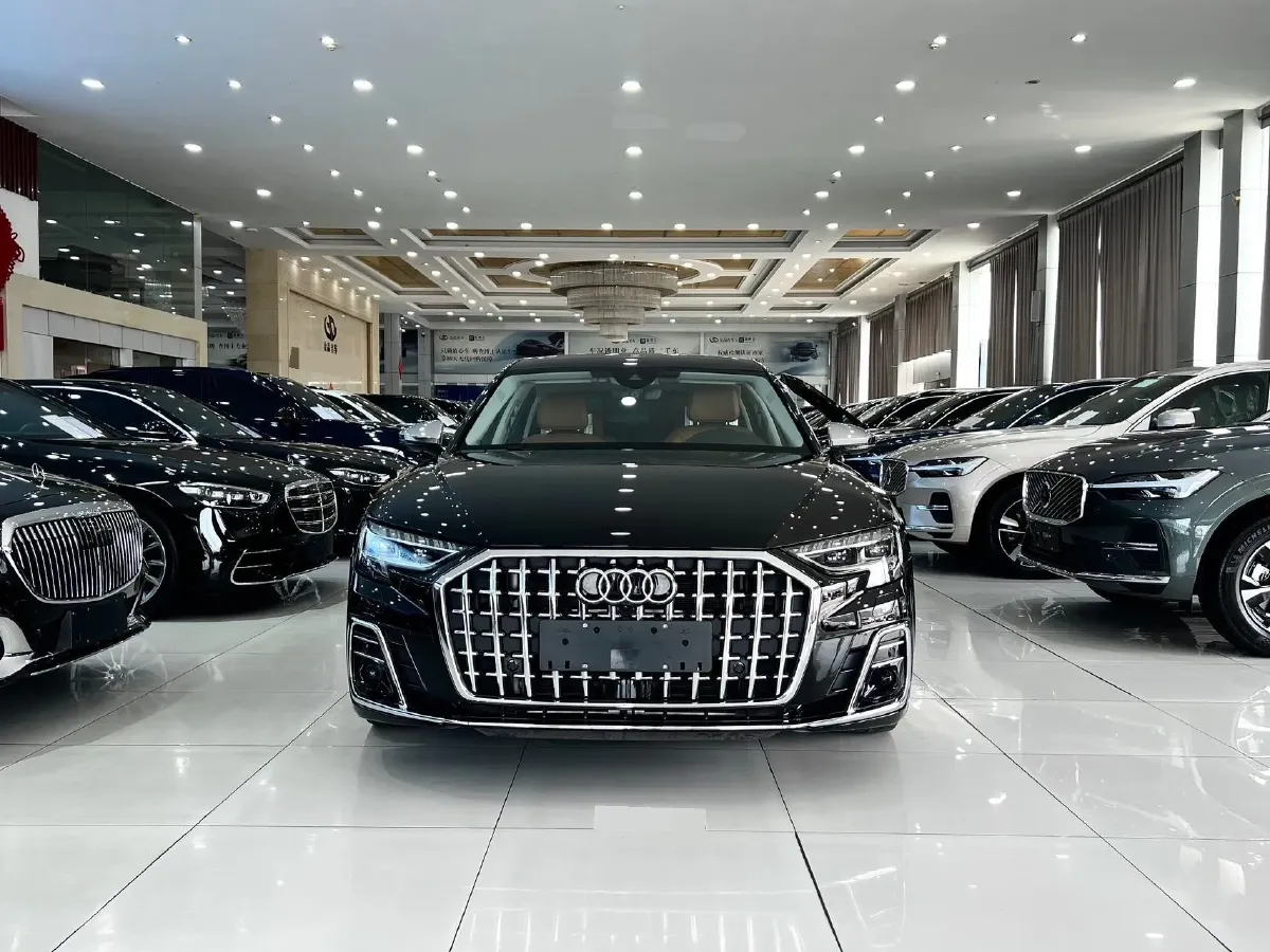 2022 Audi A8 3.0T 340HP V6 8AT,autocango,china used car exporter,china ev exporter,chinese used car exporter,chinese used ev exporter