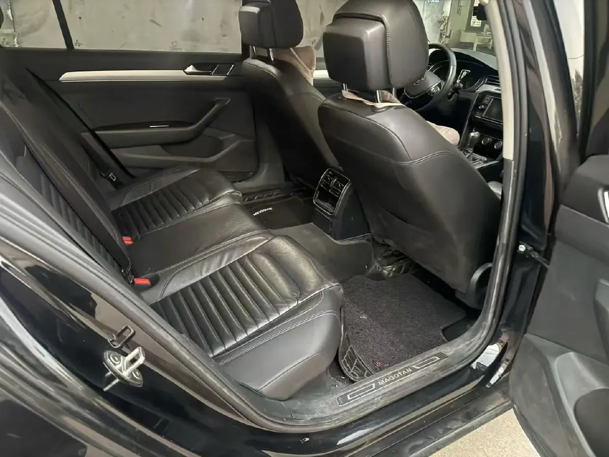 2019 Chevrolet Malibu XL 2.0T 241HP L4 9AT,autocango,china used car exporter,china ev exporter,chinese used car exporter,chinese used ev exporter