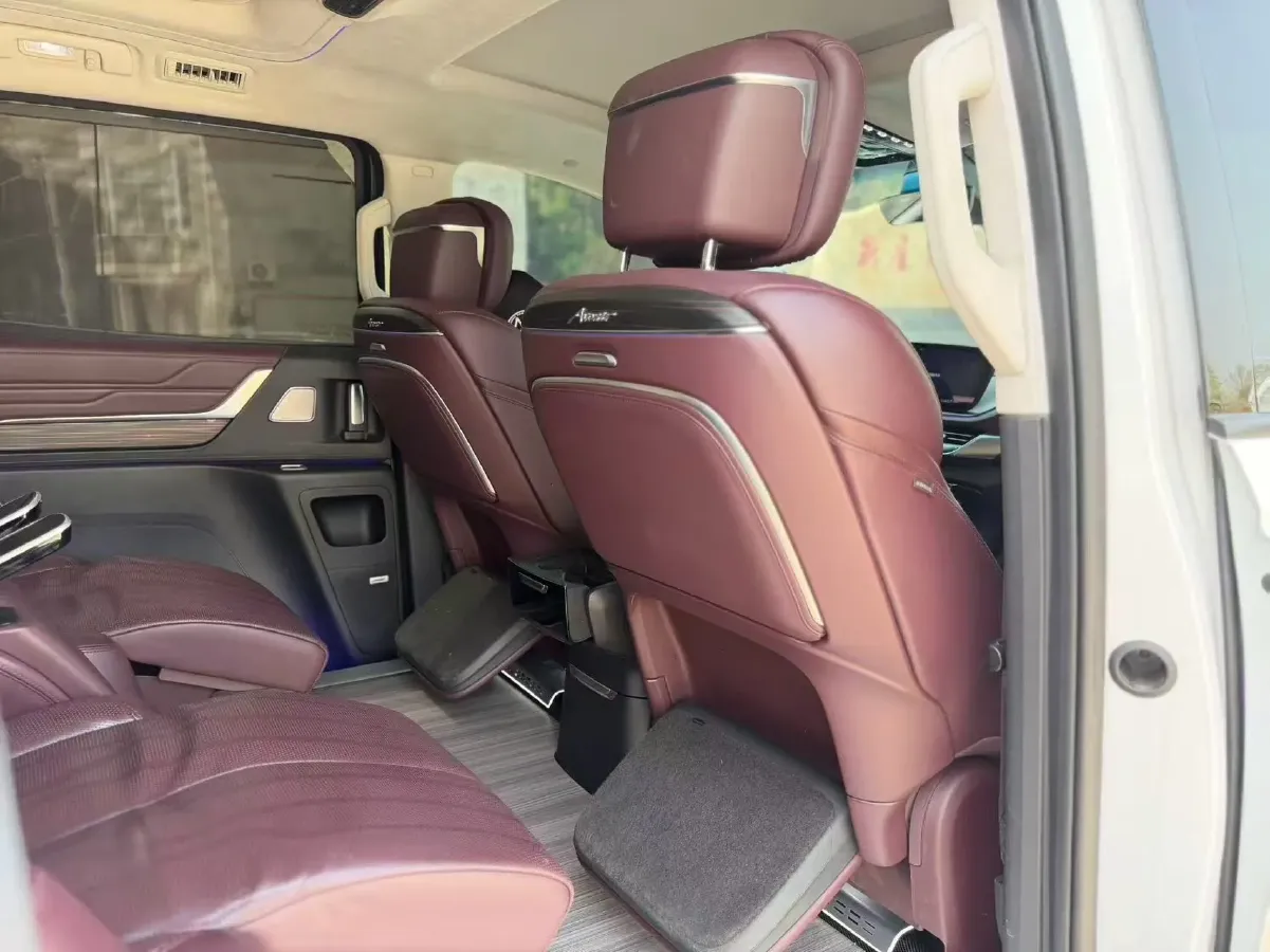 2023 Buick Century 2.0T 237HP L4 9AT,autocango,china used car exporter,china ev exporter,chinese used car exporter,chinese used ev exporter