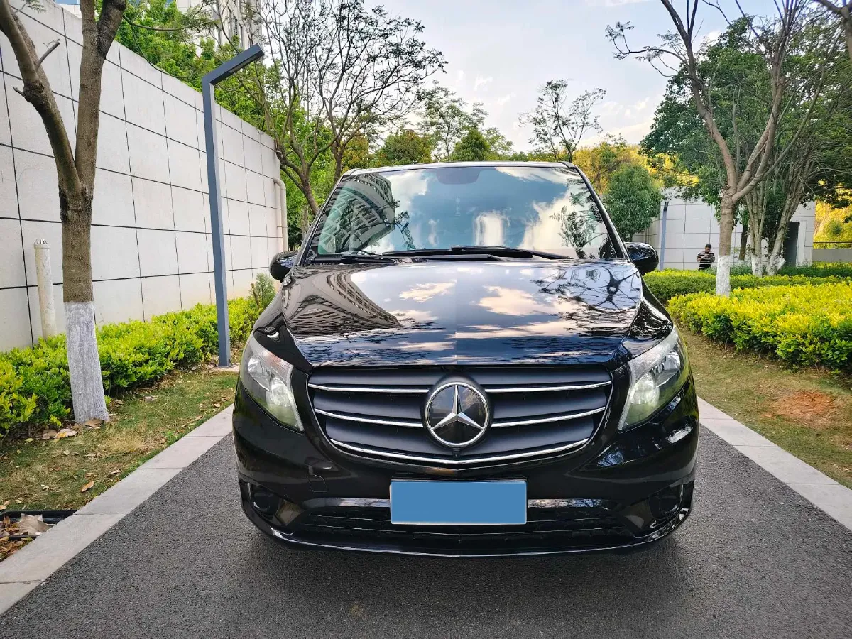 2021 Mercedes-Benz Vito 2.0T 211HP L4 9AT,autocango,china used car exporter,china ev exporter,chinese used car exporter,chinese used ev exporter