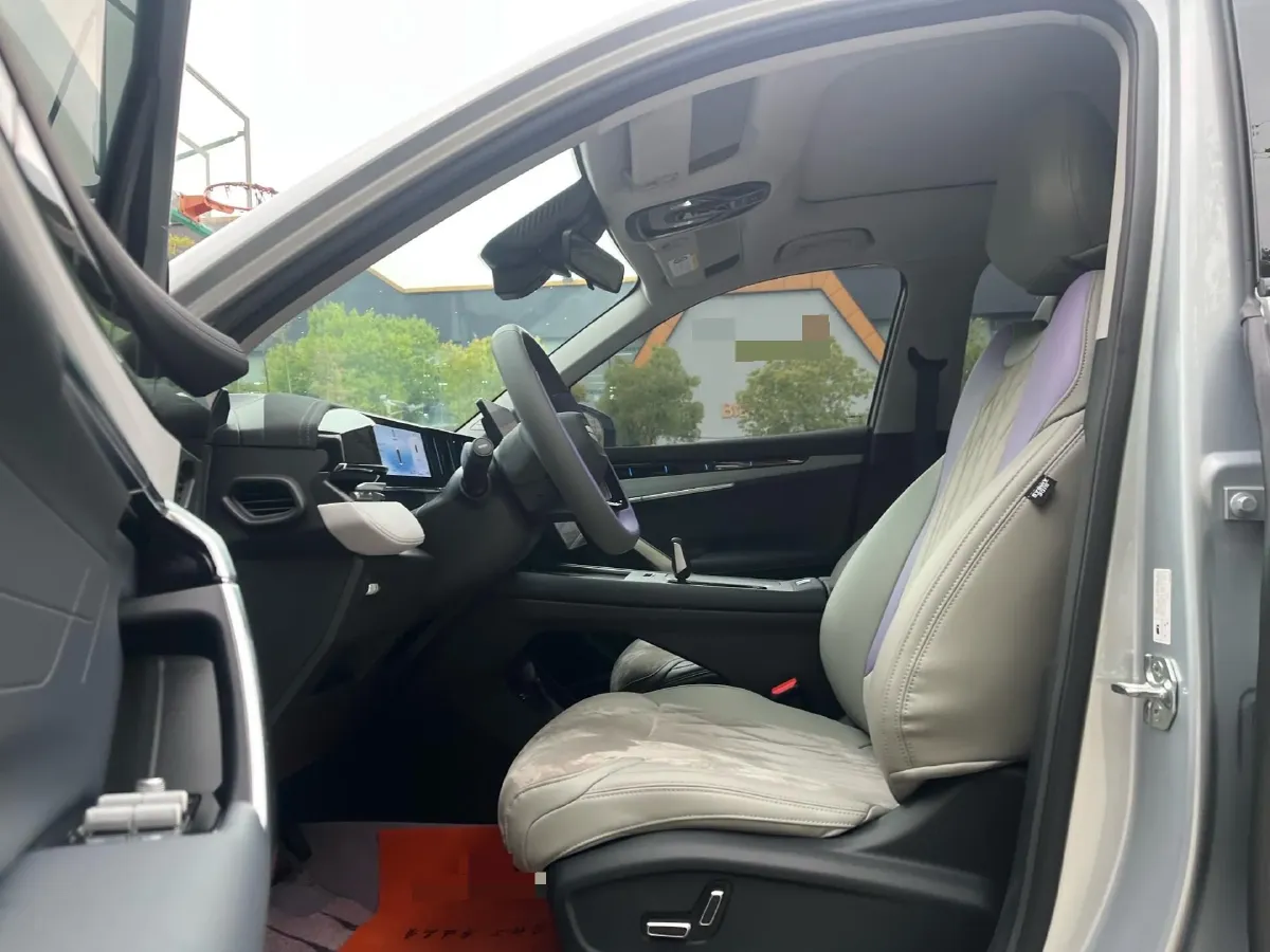 2024 Geely StarRay 1.5T 181HP L4 7DCT,autocango,china used car exporter,china ev exporter,chinese used car exporter,chinese used ev exporter