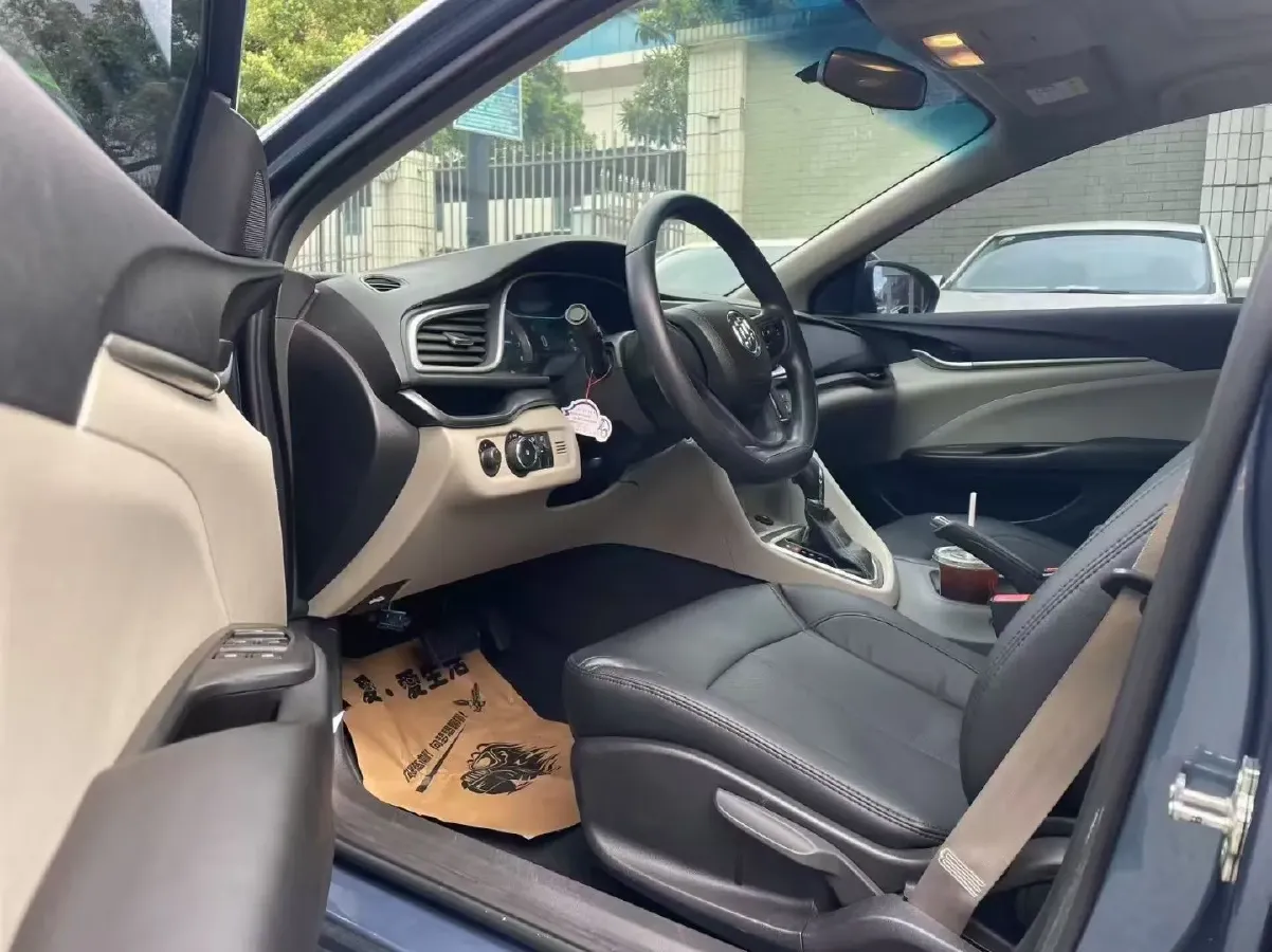 2020 DongFeng Forthing T5 1.5T 156HP L4 6AT,autocango,china used car exporter,china ev exporter,chinese used car exporter,chinese used ev exporter