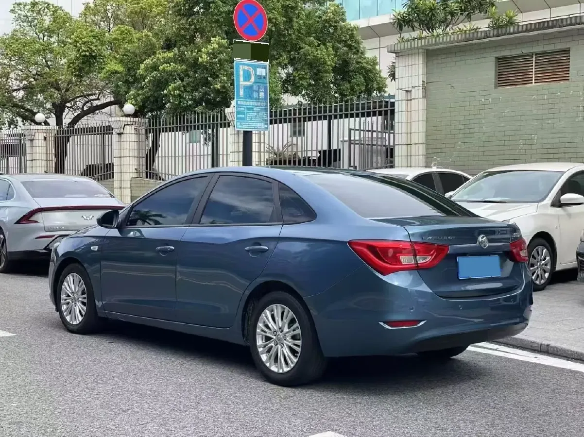 2020 DongFeng Forthing T5 1.5T 156HP L4 6AT,autocango,china used car exporter,china ev exporter,chinese used car exporter,chinese used ev exporter