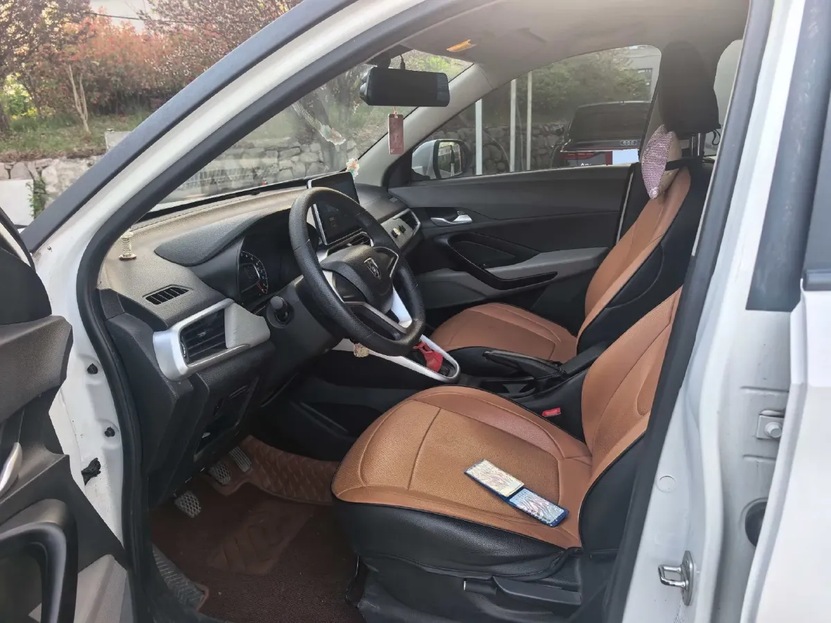 2019 BaoJun 510 1.5L 112HP L4 6MT,autocango,china used car exporter,china ev exporter,chinese used car exporter,chinese used ev exporter