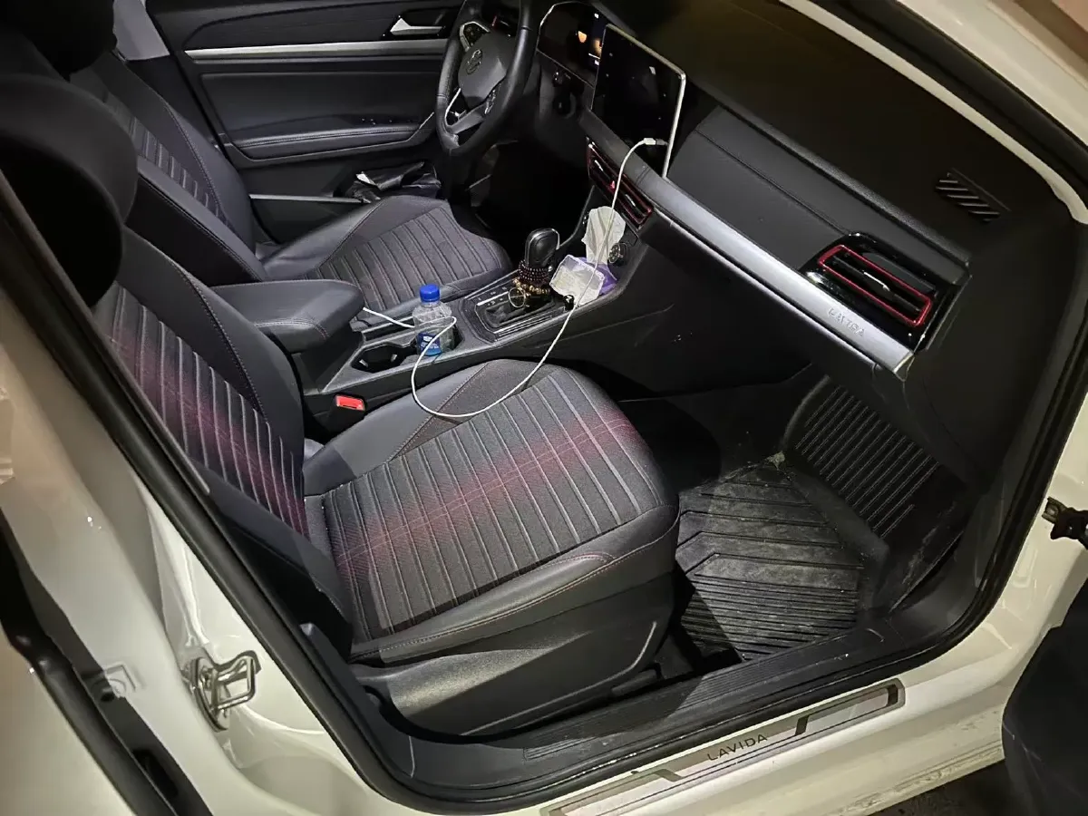 2023 Volkswagen Lavida 1.4T 150HP L4 7DCT,autocango,china used car exporter,china ev exporter,chinese used car exporter,chinese used ev exporter