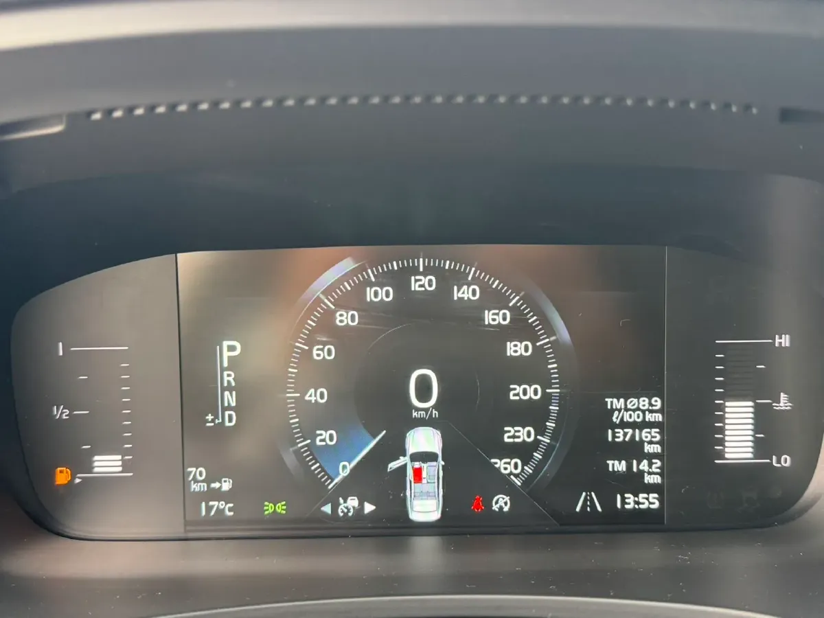 2018 Volvo S90 2.0T 190HP L4 8AT,autocango,china used car exporter,china ev exporter,chinese used car exporter,chinese used ev exporter