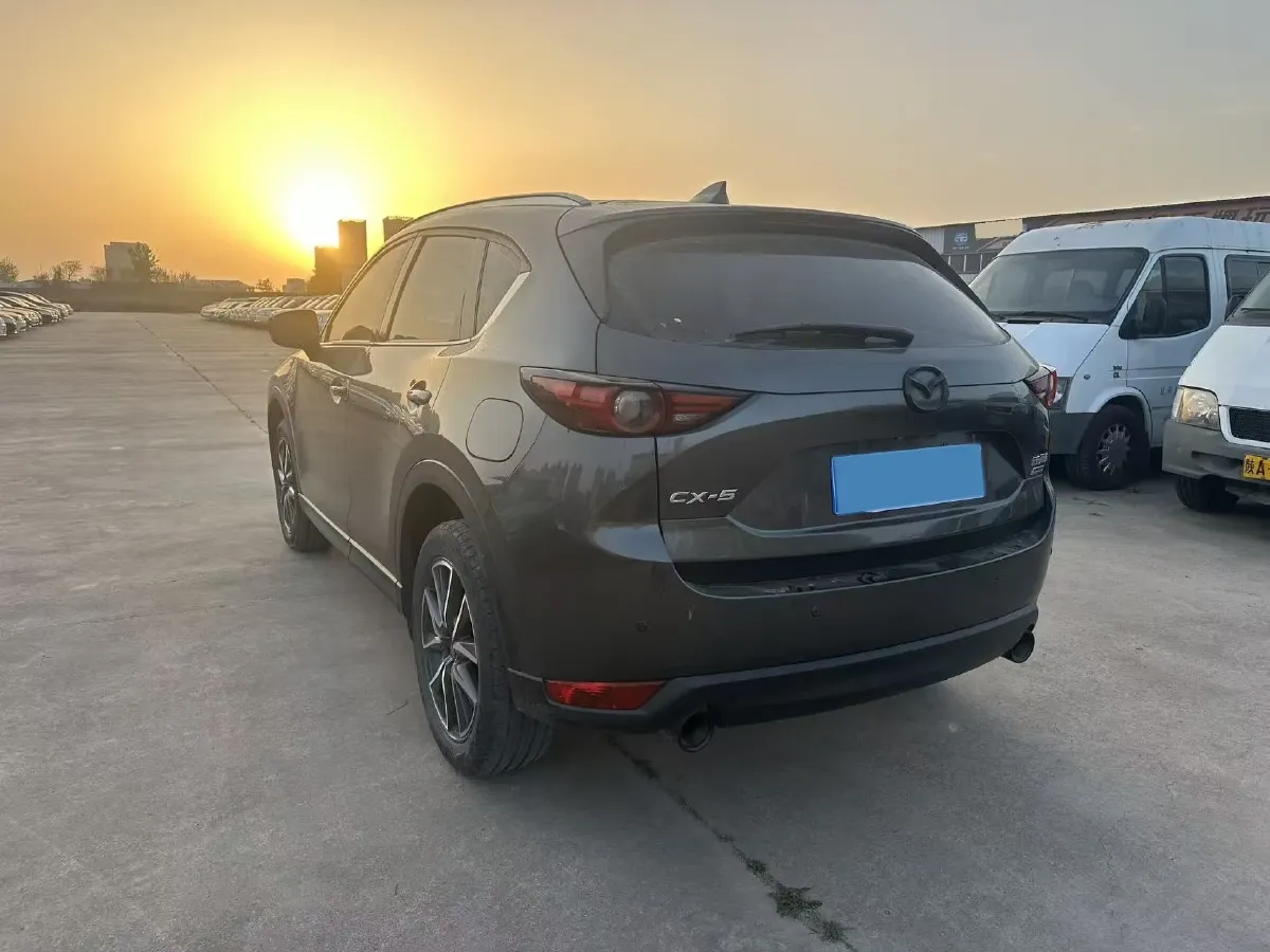 2017 Mazda CX-5 2.5L 196HP L4 6AT,autocango,china used car exporter,china ev exporter,chinese used car exporter,chinese used ev exporter