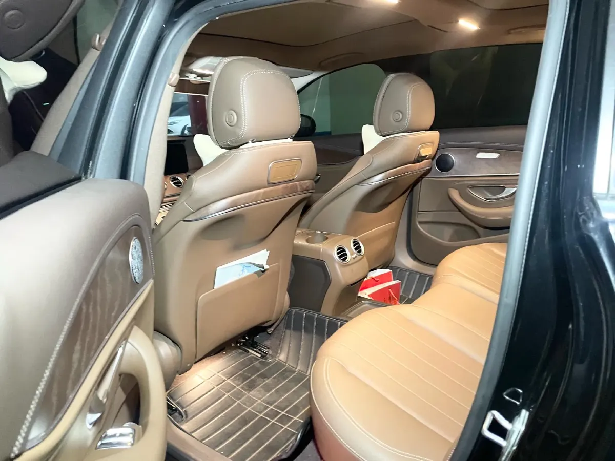 2019 Jaguar F-PACE 2.0T 250HP L4 8AT,autocango,china used car exporter,china ev exporter,chinese used car exporter,chinese used ev exporter