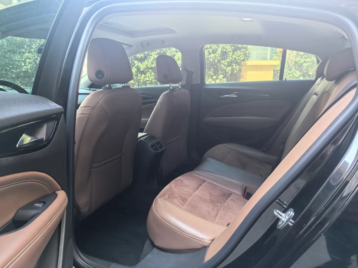 2019 Buick Regal 1.5T 170HP L4 9AT,autocango,china used car exporter,china ev exporter,chinese used car exporter,chinese used ev exporter