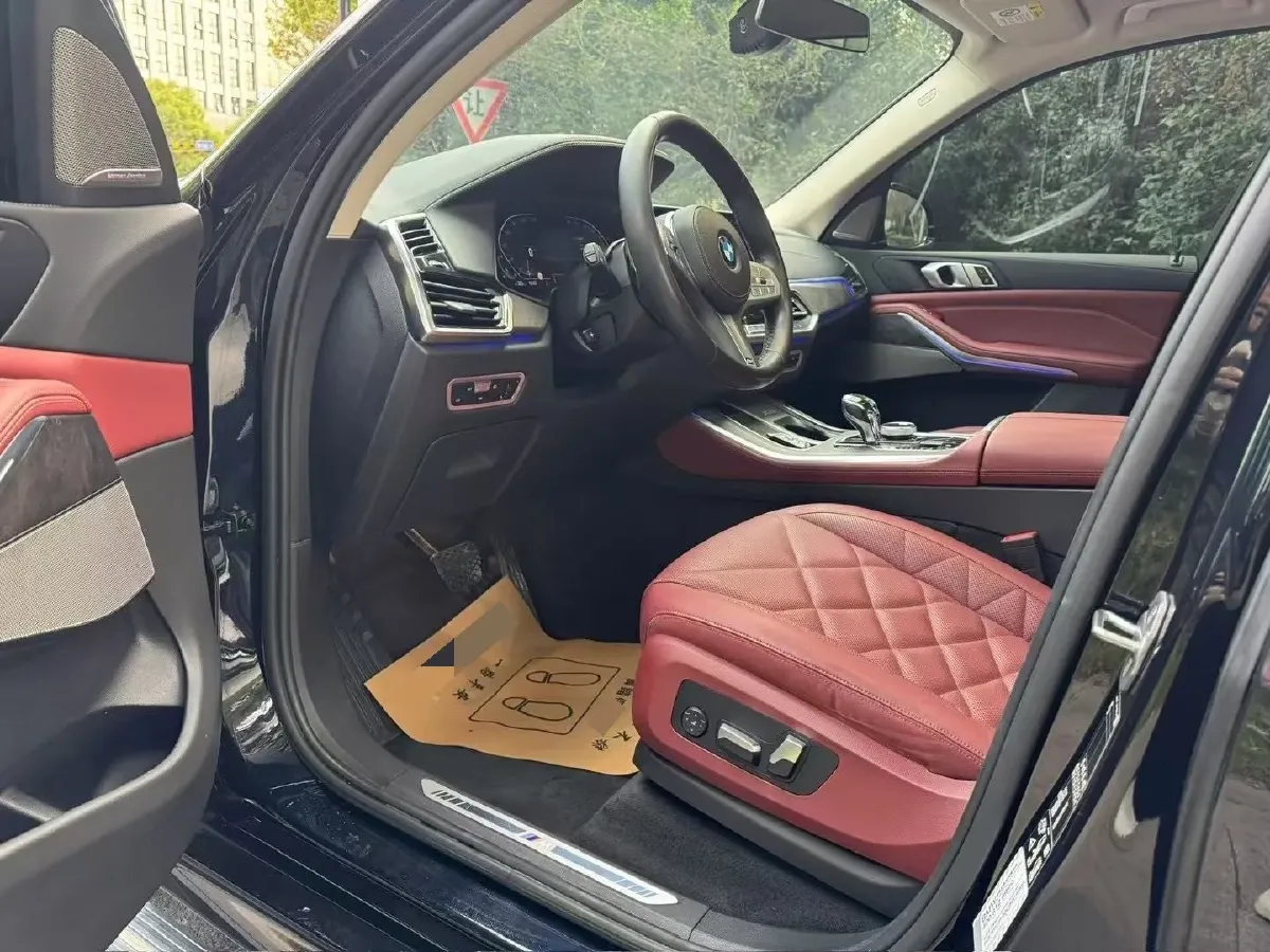 2022 BMW X5 2.0T 245HP L4 8AT,autocango,china used car exporter,china ev exporter,chinese used car exporter,chinese used ev exporter