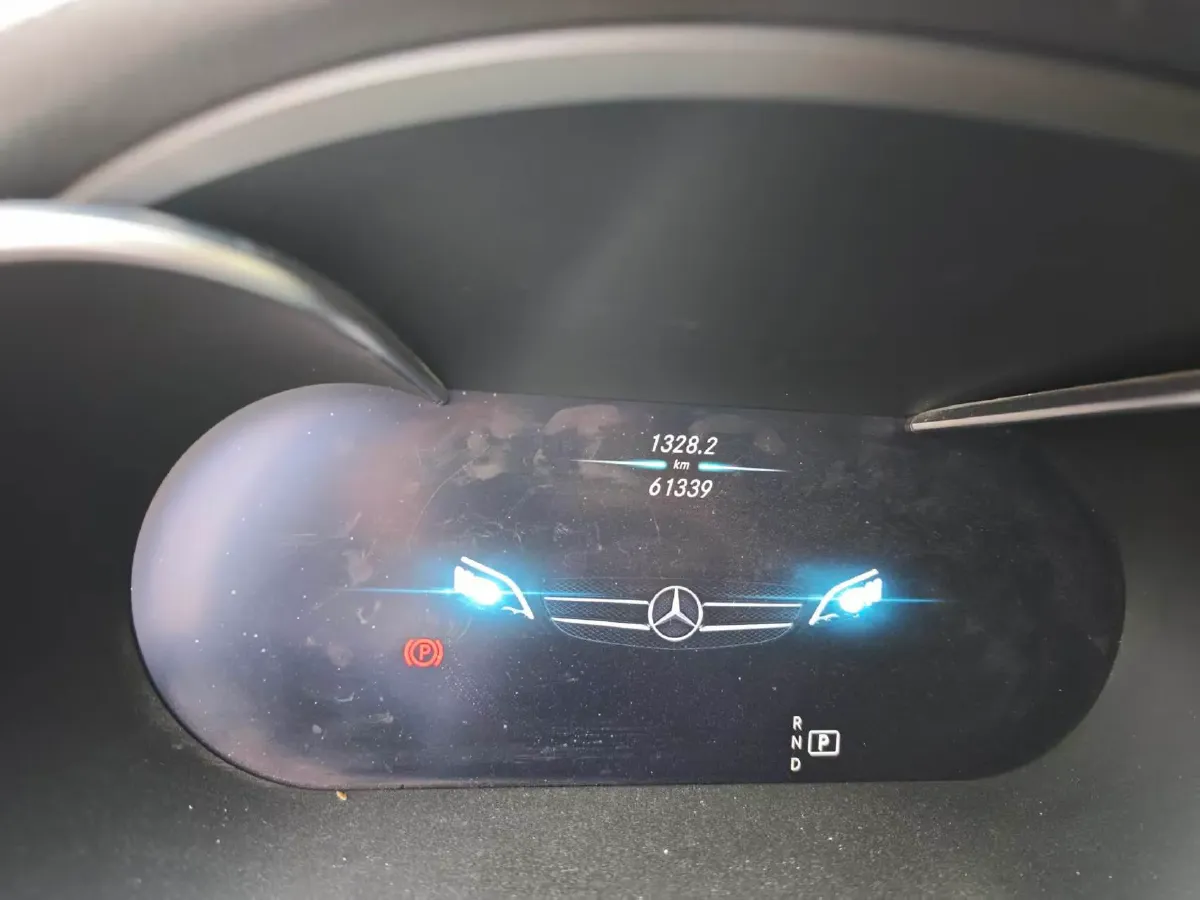 2021 Mercedes-Benz C Class 1.5T 184HP L4 9AT,autocango,china used car exporter,china ev exporter,chinese used car exporter,chinese used ev exporter