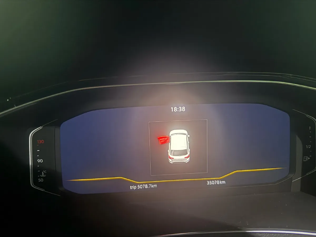 2022 Volkswagen T-Roc 1.4T 150HP L4 7DCT,autocango,china used car exporter,china ev exporter,chinese used car exporter,chinese used ev exporter