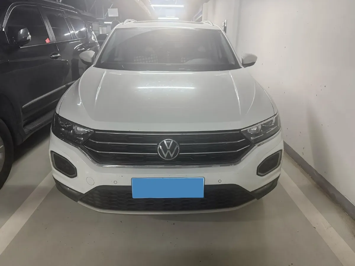 2022 Volkswagen T-Roc 1.4T 150HP L4 7DCT,autocango,china used car exporter,china ev exporter,chinese used car exporter,chinese used ev exporter