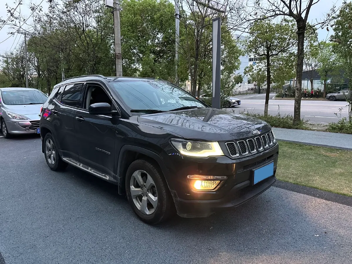 2019 Jeep Compass 1.4T 165HP L4 7DCT,autocango,china used car exporter,china ev exporter,chinese used car exporter,chinese used ev exporter