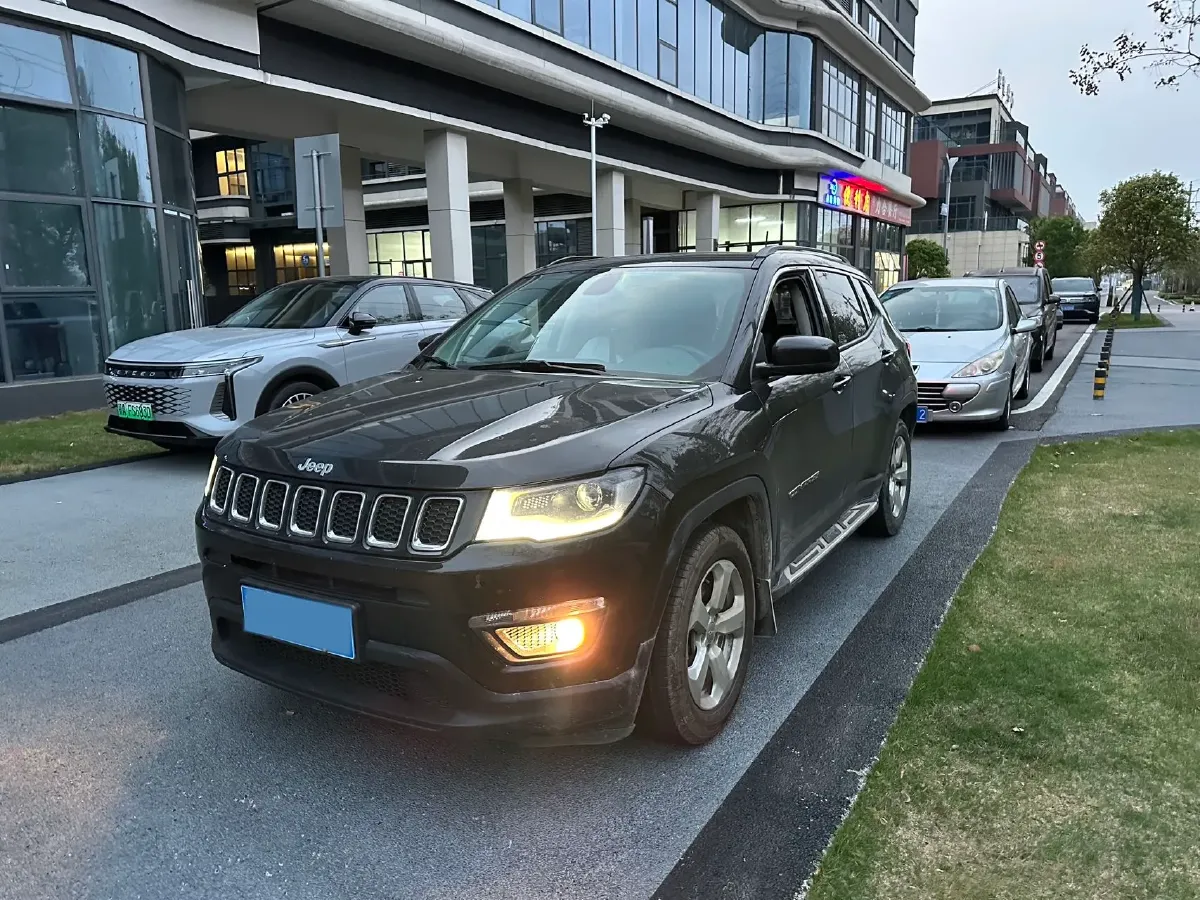 2019 Jeep Compass 1.4T 165HP L4 7DCT,autocango,china used car exporter,china ev exporter,chinese used car exporter,chinese used ev exporter