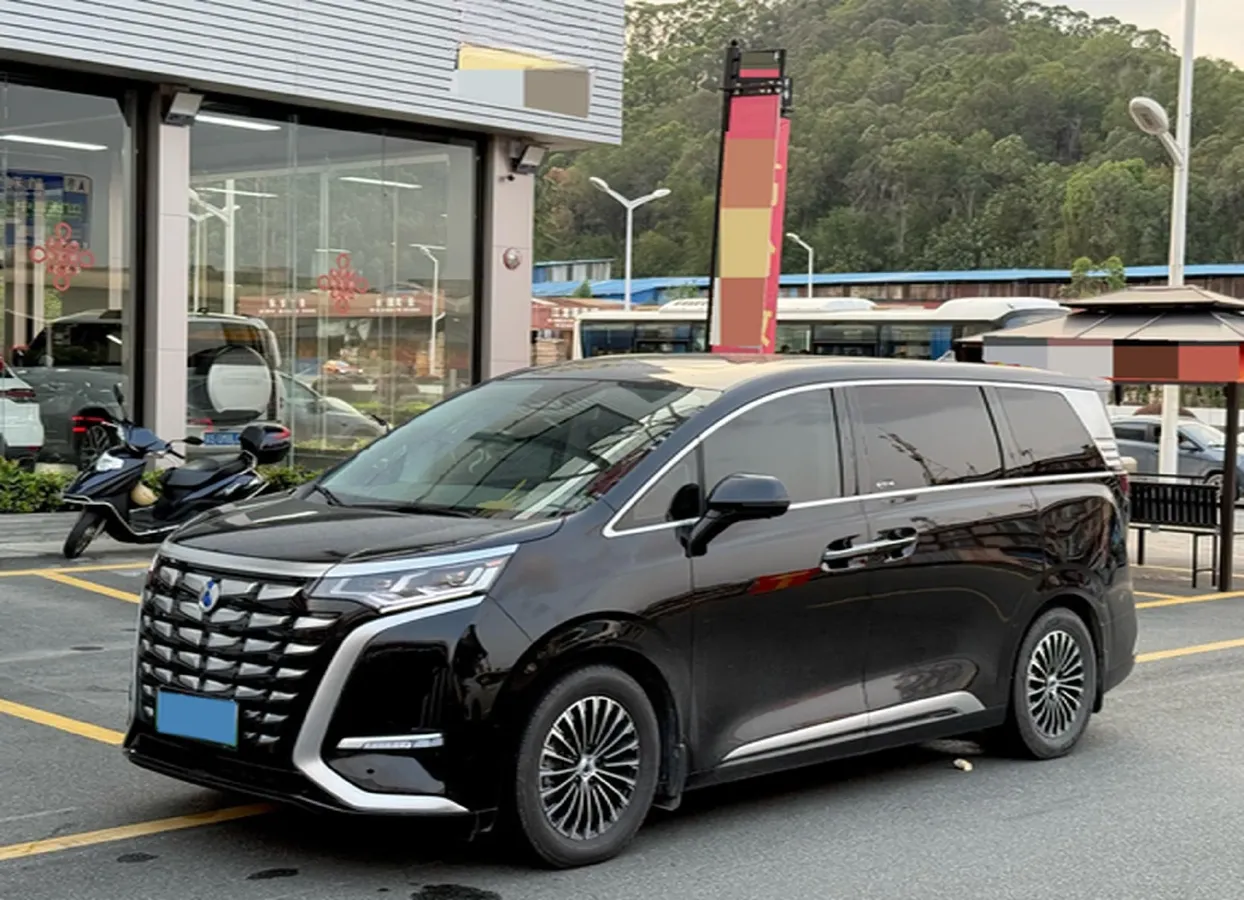 2022 HongQi HS7 3.0T 337HP V6 8AT,autocango,china used car exporter,china ev exporter,chinese used car exporter,chinese used ev exporter