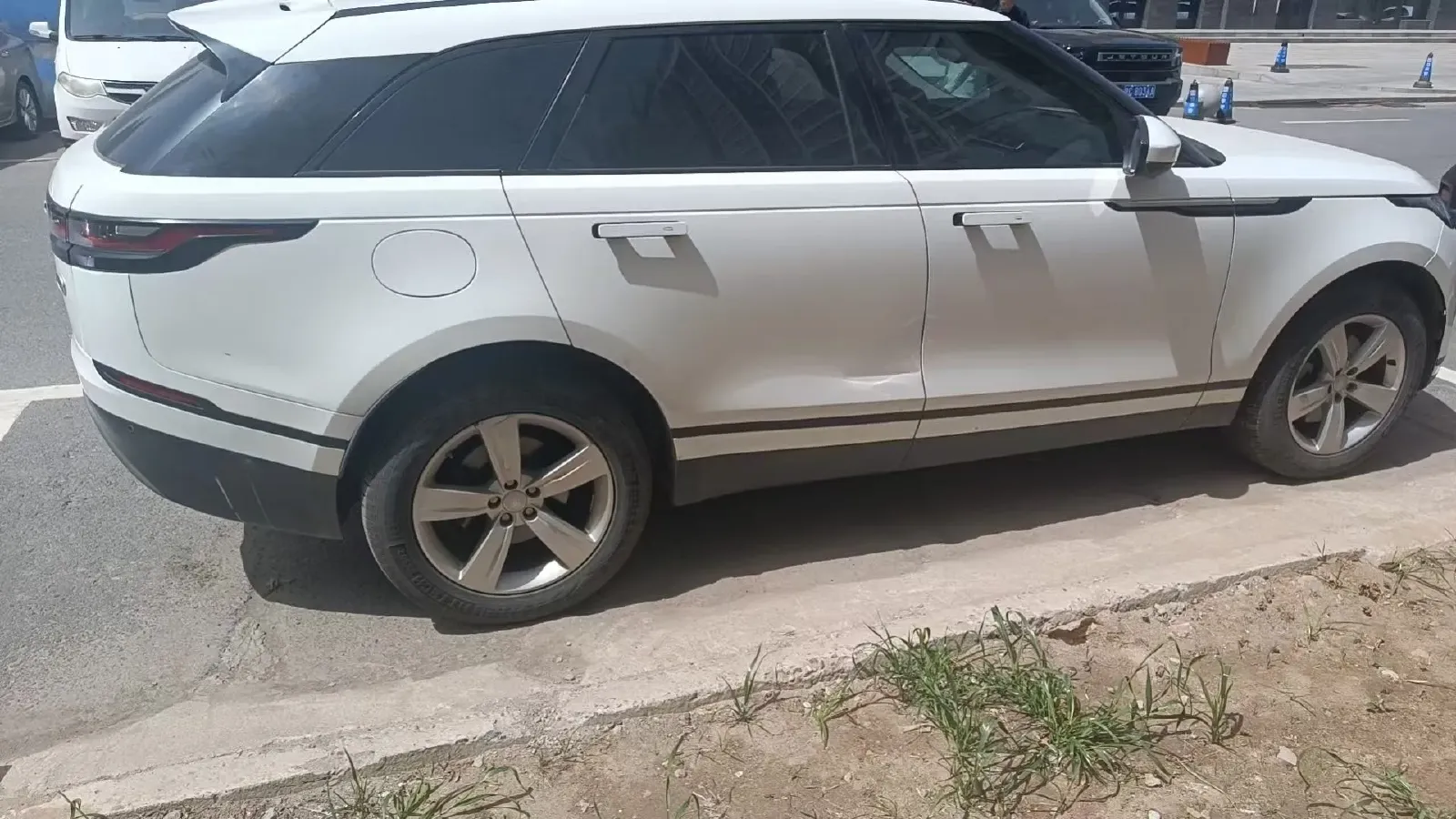 2018 Land Rover Range Rover Velar 3.0T 380HP V6 8AT,autocango,china used car exporter,china ev exporter,chinese used car exporter,chinese used ev exporter