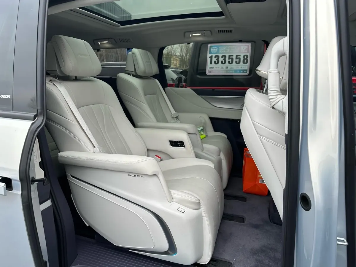 2026 Buick GL8 1.5T 180HP L4 2DHT PHEV,autocango,china used car exporter,china ev exporter,chinese used car exporter,chinese used ev exporter