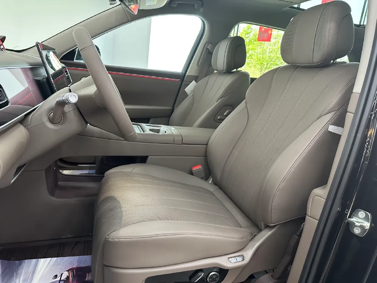 2026 AITO AITO M7 BEV,autocango,china used car exporter,china ev exporter,chinese used car exporter,chinese used ev exporter