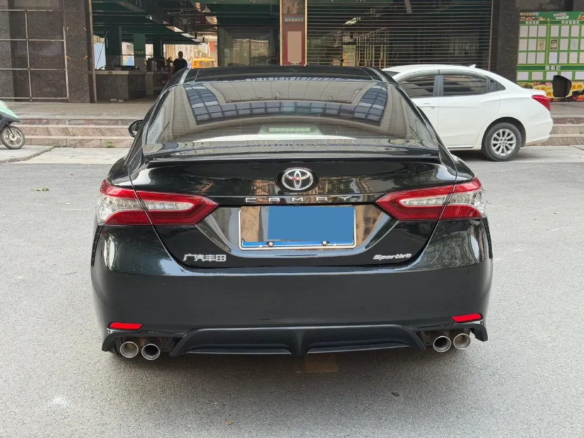 2019 Toyota Camry 2.5L 209HP L4 8AT,autocango,china used car exporter,china ev exporter,chinese used car exporter,chinese used ev exporter