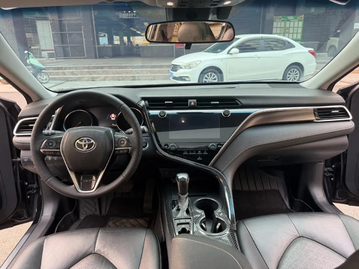 2019 Toyota Camry 2.5L 209HP L4 8AT,autocango,china used car exporter,china ev exporter,chinese used car exporter,chinese used ev exporter
