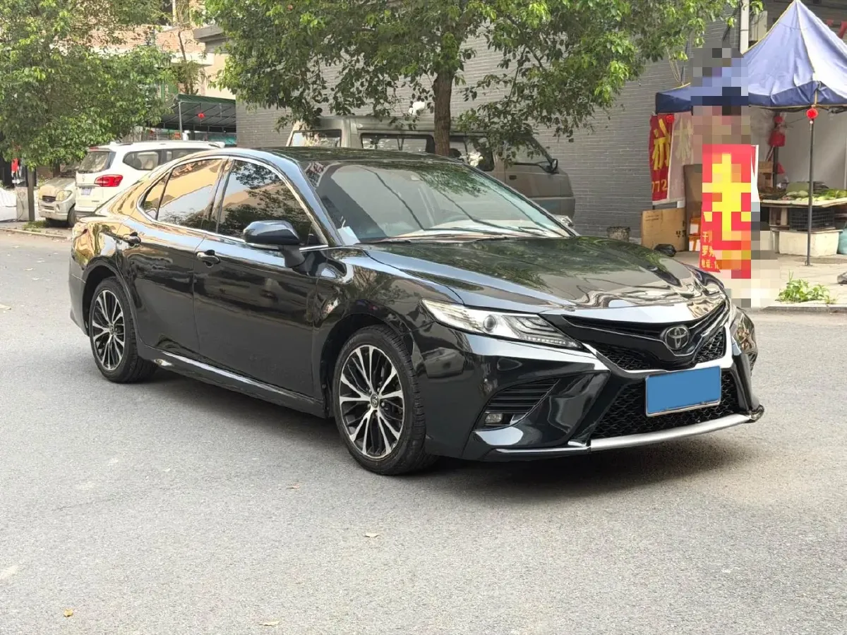 2019 Toyota Camry 2.5L 209HP L4 8AT,autocango,china used car exporter,china ev exporter,chinese used car exporter,chinese used ev exporter