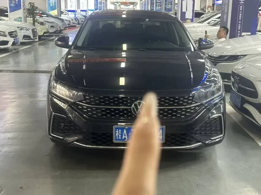 2022 Skoda Kodiak GT 2.0T 186HP L4 7DCT,autocango,china used car exporter,china ev exporter,chinese used car exporter,chinese used ev exporter