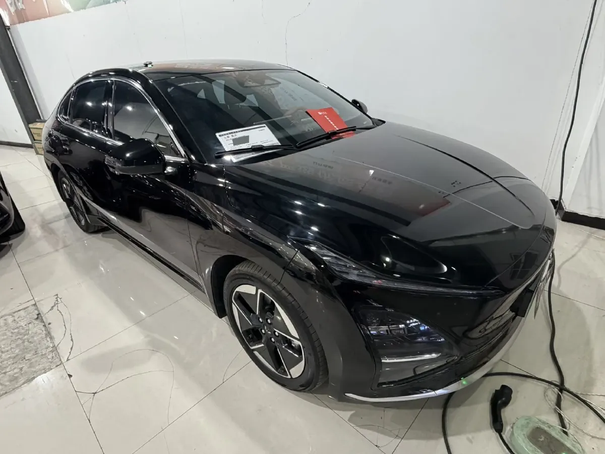 2025 WuLing XingGuang BEV,autocango,china used car exporter,china ev exporter,chinese used car exporter,chinese used ev exporter