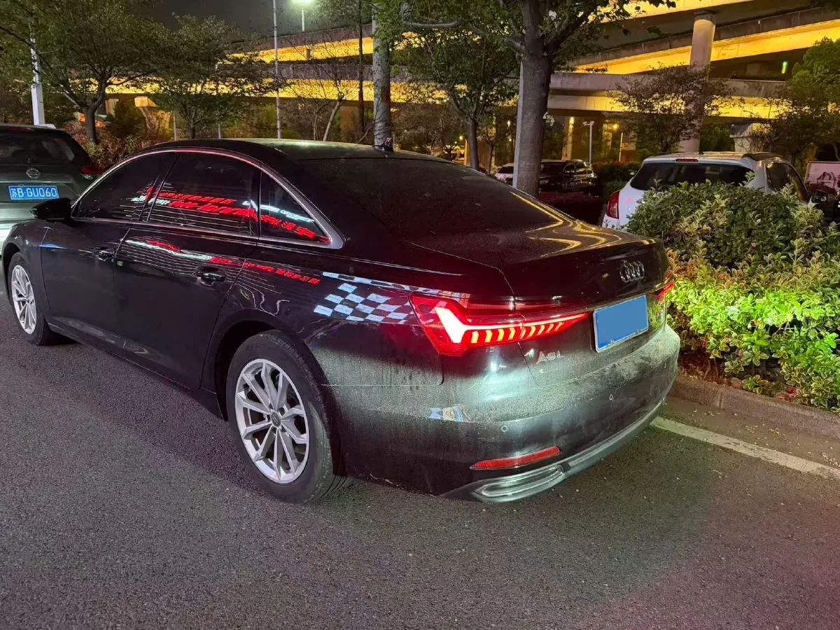 2019 Audi A6L 2.0T 190HP L4 7DCT,autocango,china used car exporter,china ev exporter,chinese used car exporter,chinese used ev exporter