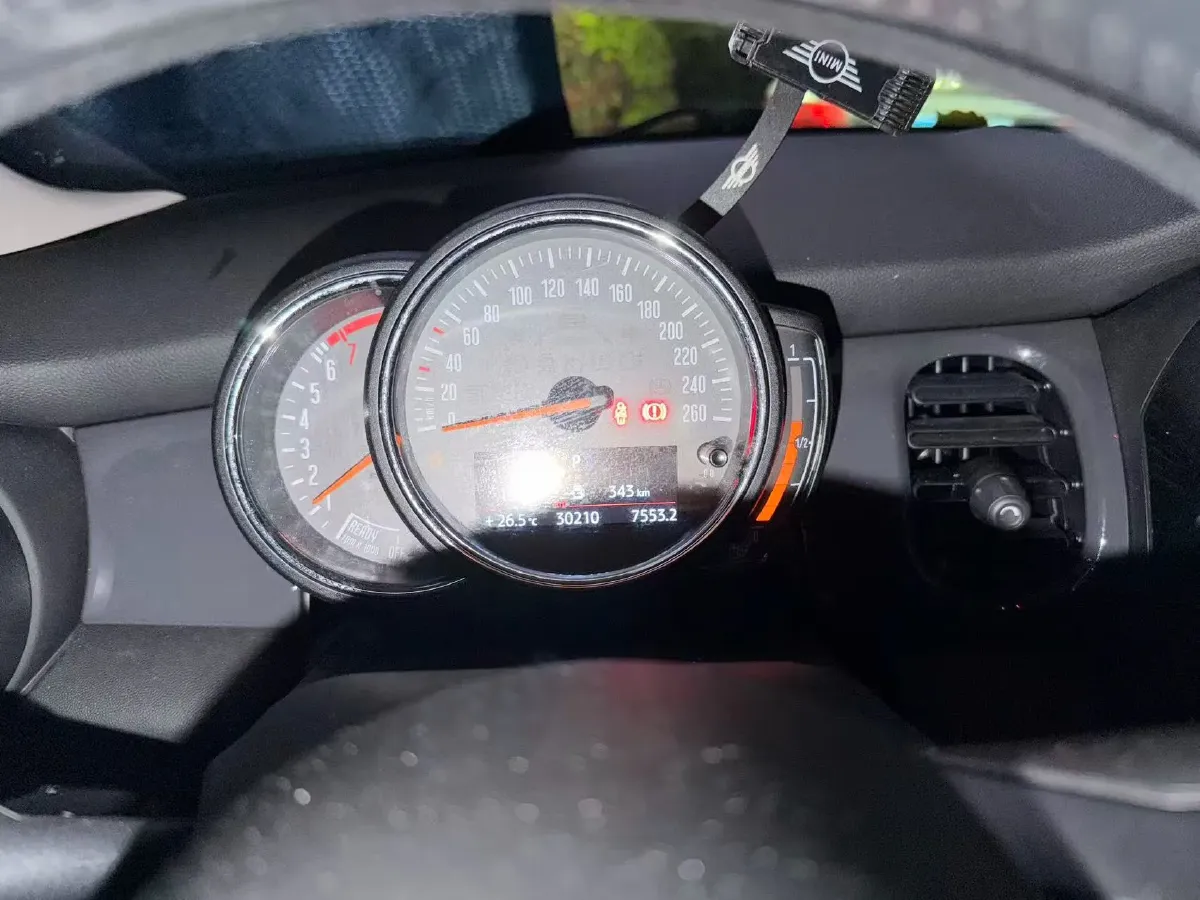 2022 MINI MINI 1.5T 102HP L3 7DCT,autocango,china used car exporter,china ev exporter,chinese used car exporter,chinese used ev exporter